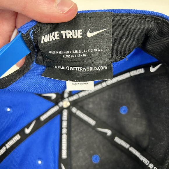 Nike LeBron James True Blue Snapback Hat - Picture 5 of 11